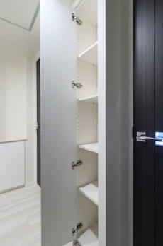 DEUX TOURS CANAL&SPA WEST棟 