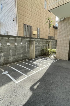 ガーデン萩中 