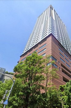 クロスエアタワー 