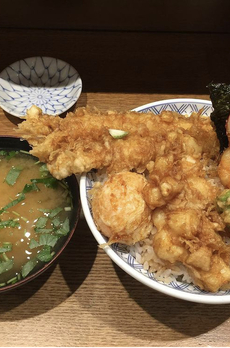 コンフォリア日本橋人形町イースト 徒歩9分の行列ができる『金子半之助』の天丼