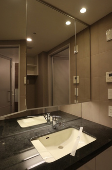 DEUX TOURS CANAL&SPA WEST棟 