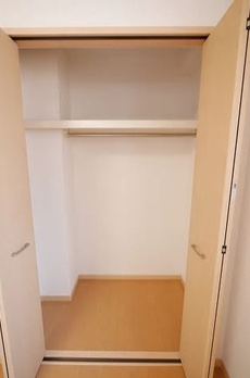 ピアセンティーナ 