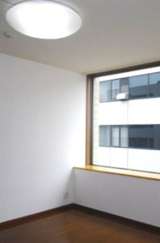 ムルーエ築地 