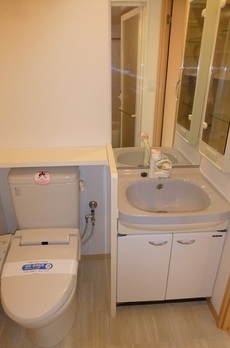 レジディア島津山 