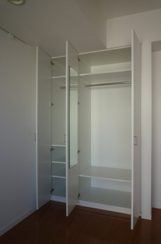 コンフォリア日本橋人形町イースト 【6号室】