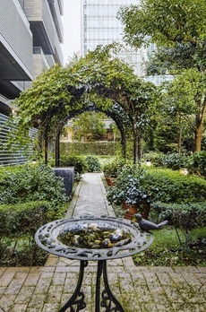 泉ガーデンレジデンス 