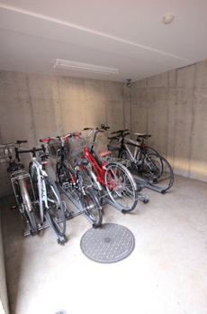 プライムアーバン市谷仲之町 