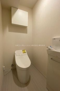 イーストワールド人形町 