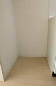 ガーデン萩中 