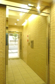 フリッシュ八重洲 