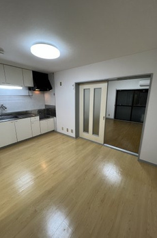 稲山弐番館 