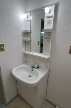 稲山弐番館 