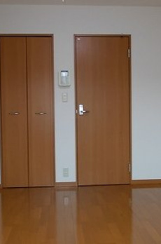 ウエストコート西山 