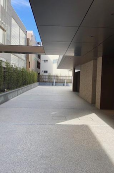 ＭＡＲＱ　ＯＭＯＴＥＳＡＮＤＯ　ＯＮＥ 