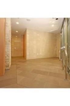 パークキューブ本郷 