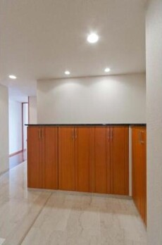 ヴェーゼント市ヶ谷 