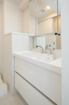 グランクリュ新宿御苑 