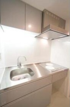 トレステージ四谷 