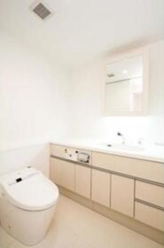 トレステージ四谷 