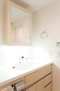 トレステージ四谷 