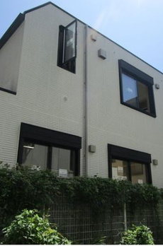 LUCASA H 