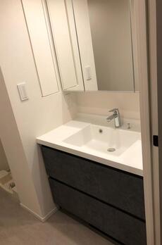 パークアクシス市谷左内町 