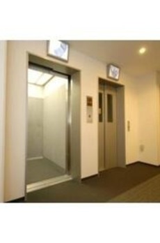 パークキューブ四谷三丁目 