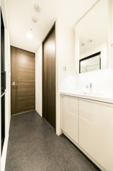 ミリアレジデンス新宿御苑 