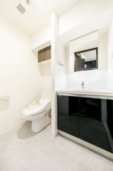 ミリアレジデンス新宿御苑 