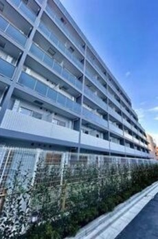 プレール・ドゥーク新宿West 