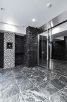 プレール・ドゥーク新宿West 