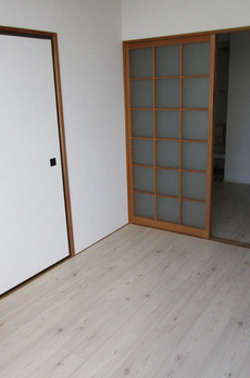 セラミックハイツ鶴見 
