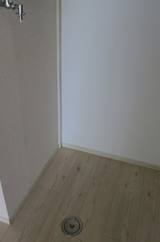 セラミックハイツ鶴見 