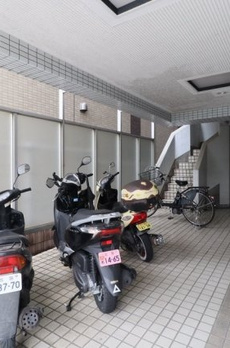 トップ尾久駅前 