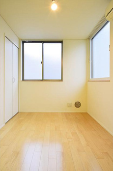 グランエッグス新大塚W 