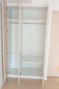 ドゥーエ新富町 