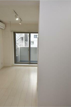 レティーナ銀座EAST 