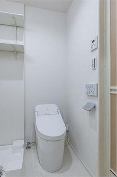 レティーナ銀座EAST 