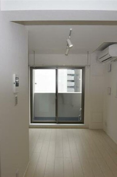 レティーナ銀座EAST 