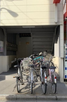 イカリハイツ 