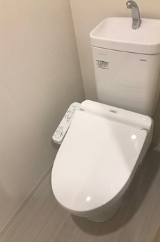 メゾンラグジュア 