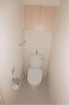 ドゥーエ新富町 