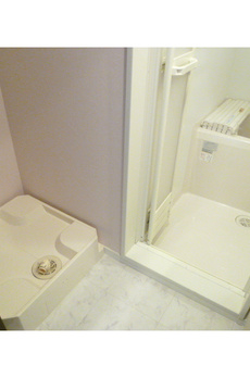 ウェルスクエアイズム三軒茶屋 