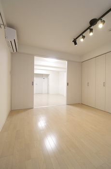 サザンフロント新富町 