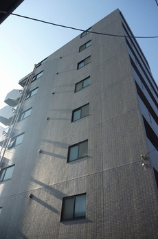 ルーブル学芸大学参番館 