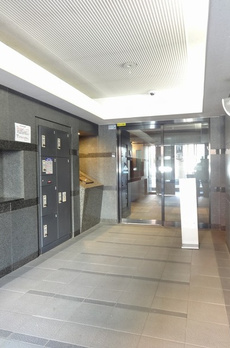 ルーブル学芸大学参番館 