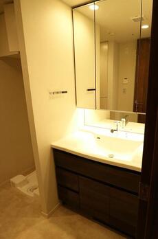 THE COURT 神宮外苑 