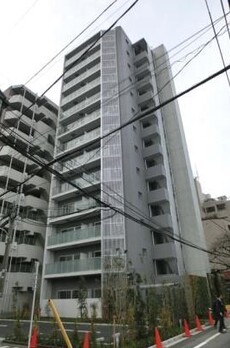 シュトラーレ神山町 