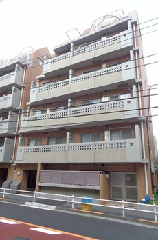 グランステューデイオ市ヶ谷薬王寺Ⅰ 