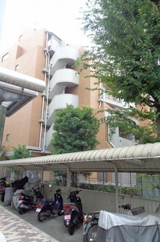 グランステューデイオ市ヶ谷薬王寺Ⅰ 